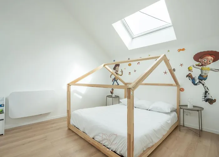 *Disneyland-Paris A 15 Min* 7Pers, Wifi, Netflix